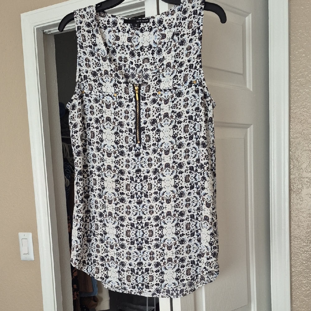 Harve Benard Black and White Patterned Blouse